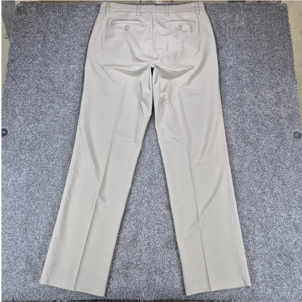 FootJoy Golf Pants‎ Mens 36x34 Tan Flat Front Performance Stretch Athletic